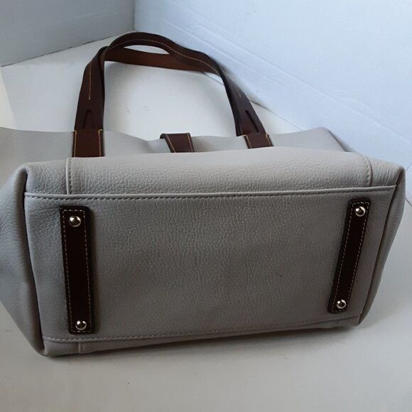 Dooney & Bourke Derby East/West Putty Leather Tote Bag Stone Gray Brown - Picture 12 of 14